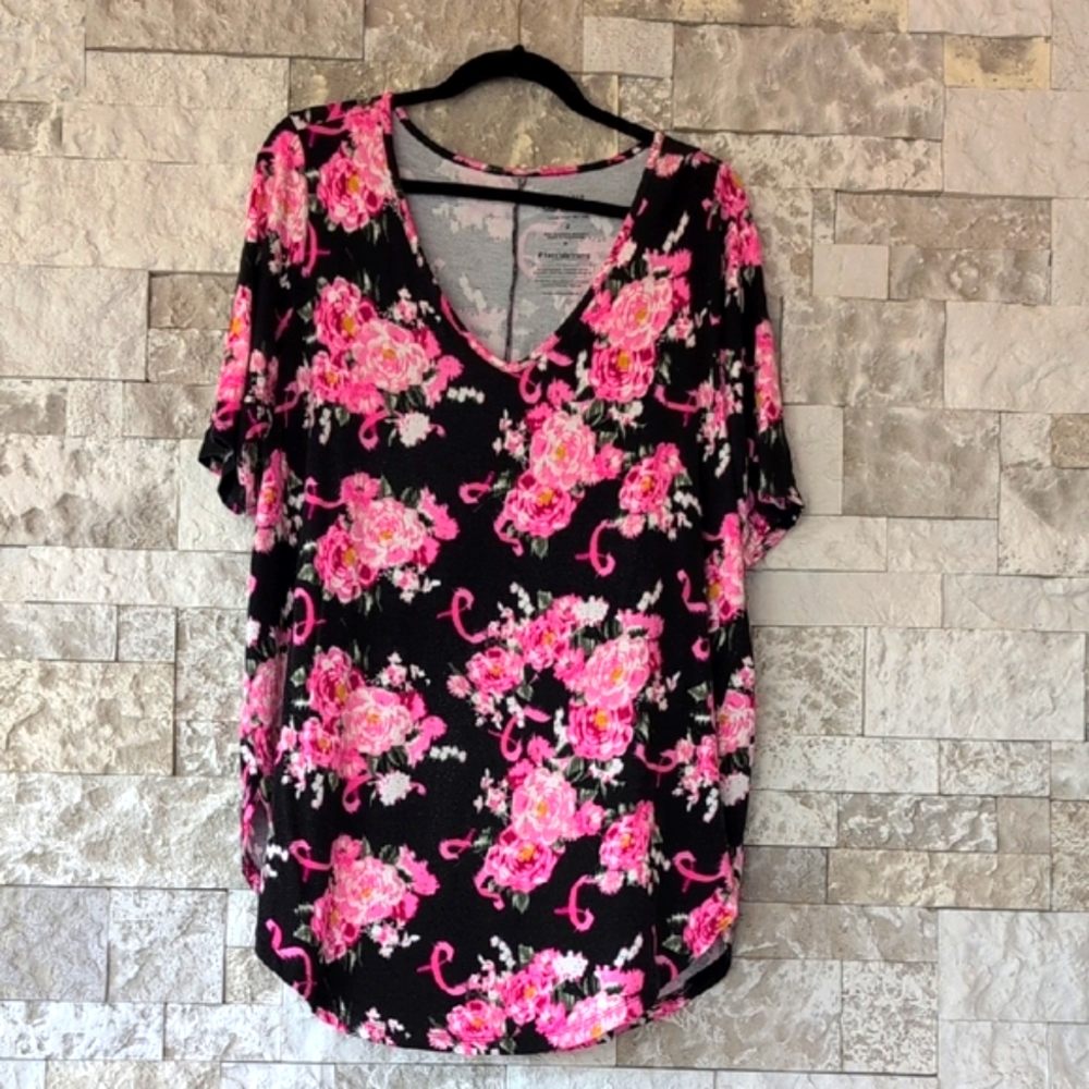 Torrid Super Soft Breast Cancer Awareness Ribbon Pink Floral Blouse Plus Size 2